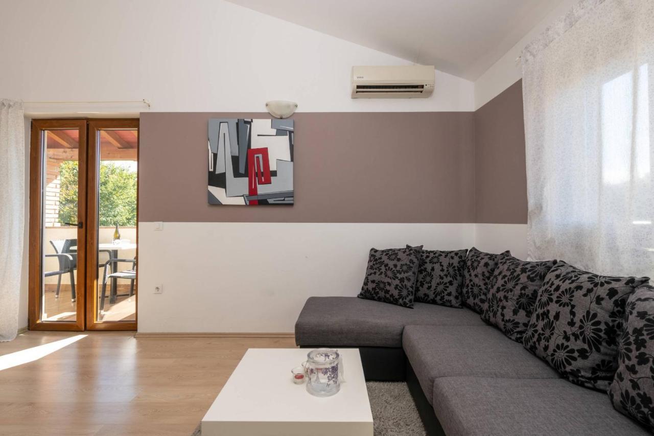 Apartmani Jana Porec Exterior photo